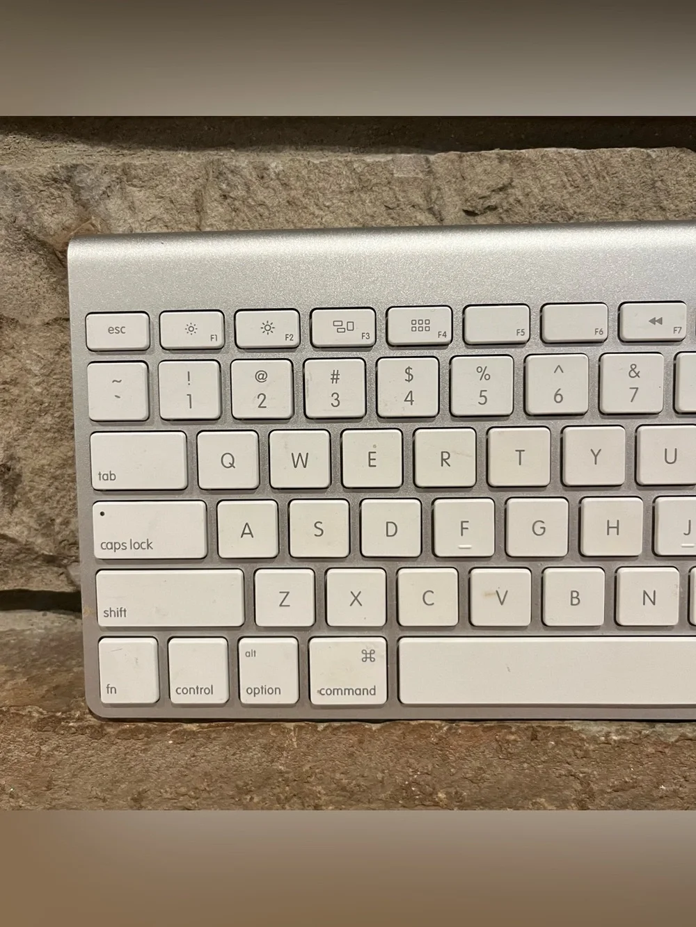 Apple a1314 compact